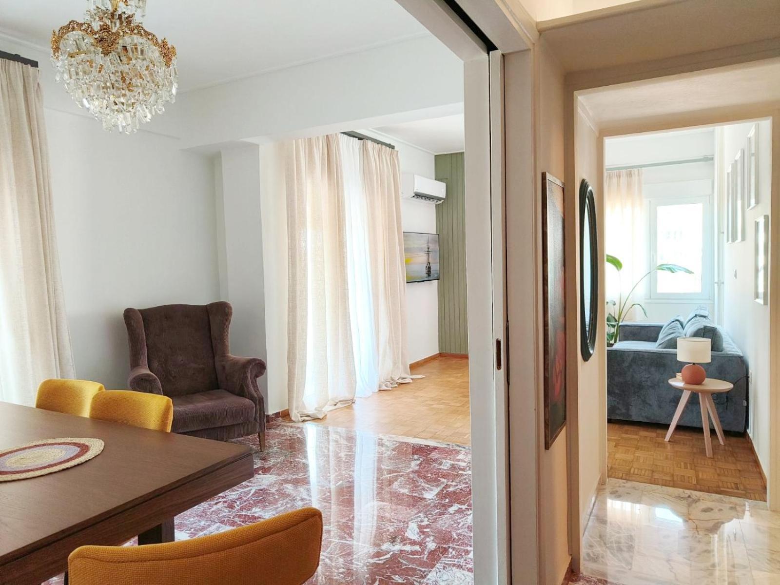 Stylish Artistic Flat With View, Three Min To Metro Apartment Athens Exterior photo